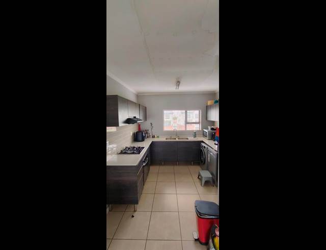 2 BEDROOM PROPERTY TO RENT IN GREENSTONE HILL